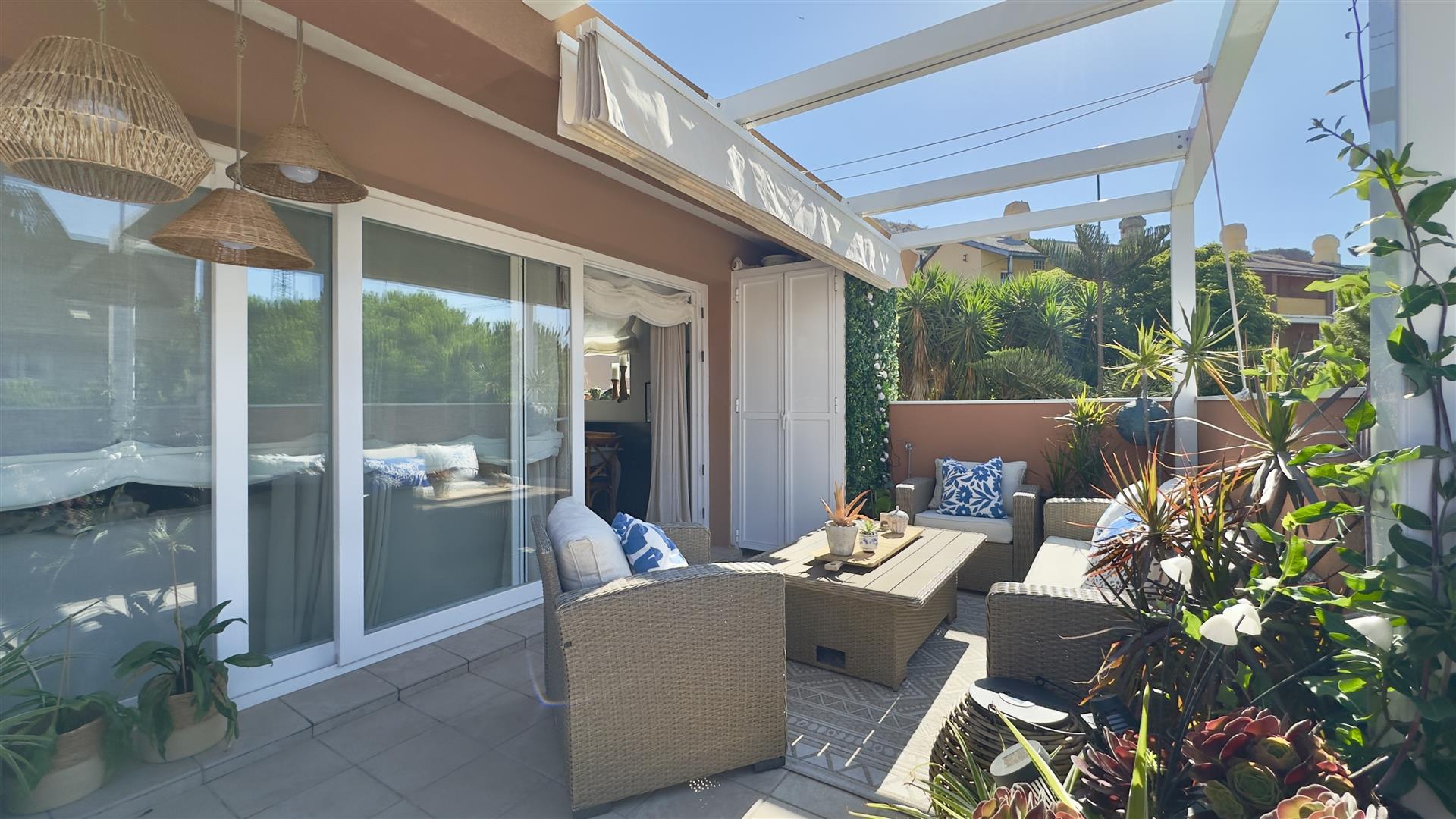 Image of Apartment - 2 Bedrooms - 1 Bathrooms for Sale in Elliot's Battery-Gibraltar, Image 4